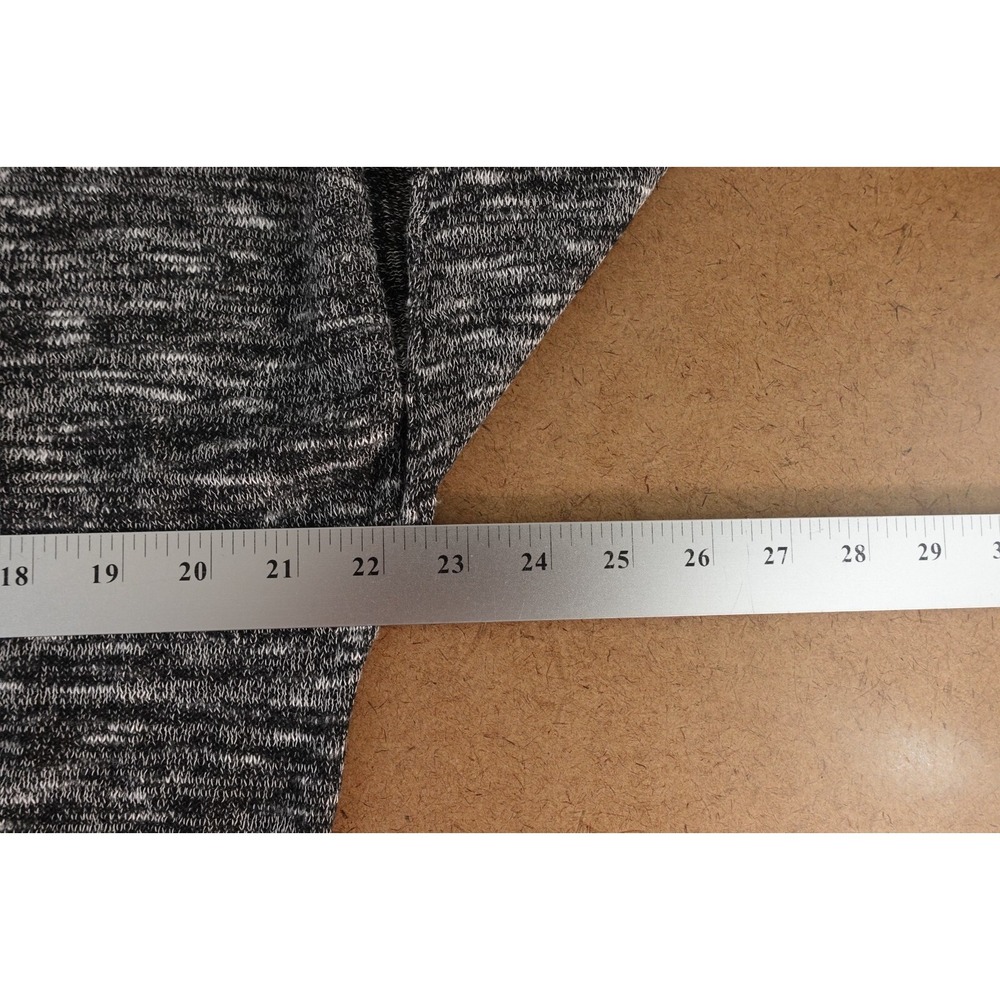 Divided H&M Women's Size Large Black Lightweight Knit Long Sleeve Pullover Top - Picture 6 of 8
